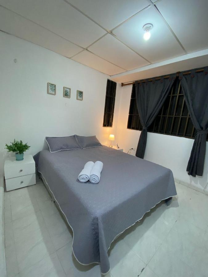 Habitaciones Independientes Cerca Al Aeropuerto 3 Cartagena Exterior photo